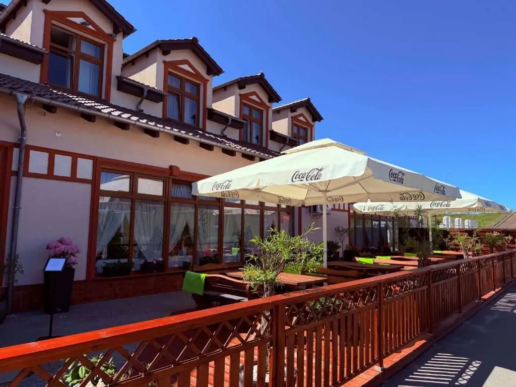 Hotel Neo Międzyrzecz - taras